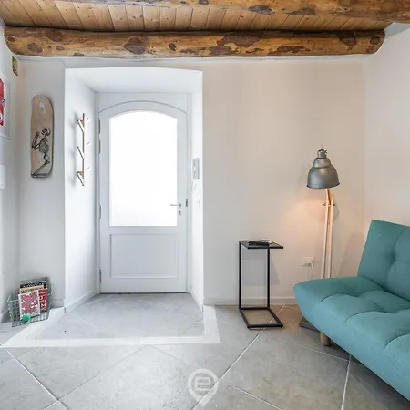 Appartement Classic Urban Elegance Cagliari